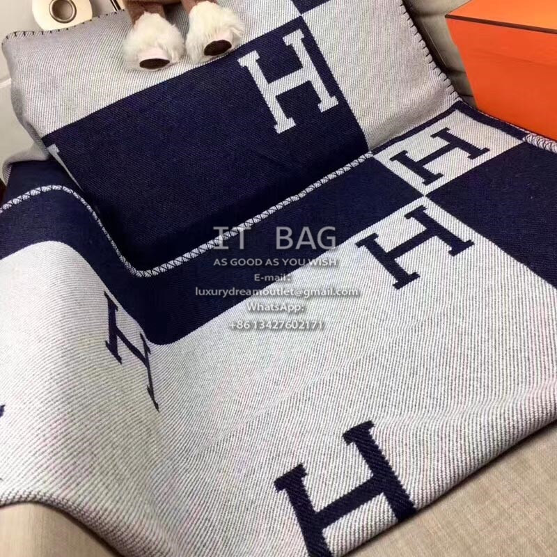 Hermes Blanket blue 1